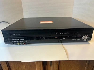 Panasonic DMR-EZ48V Grabadora de DVD y Combo VHS (SIN CONTROL REMOTO) ¡Completamente Funcionando! Foto 1 de 4