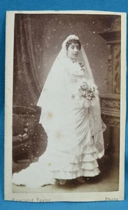 Vestido de novia victoriano foto CDV años 1870/80 Rowland Taylor London - Imagen 1 de 2