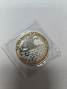 GeocoinClub - The Two Seasons Of December Winter Geocoin Geocaching Collectible - Picture 1 of 2