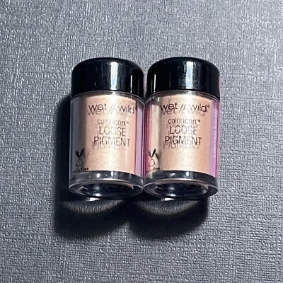 2x Wet n Wild Color Icon Loose Pigment 34834 Dom & Cherry On Top LIMITED EDITION - Image 1 of 4