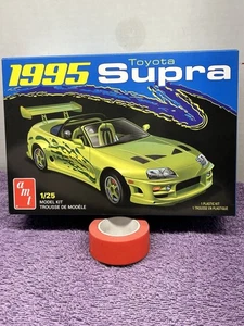 Toyota Supra 1995. AMT # 1101. Offener Karton/versiegelte Beutel. 100% Komplett. 1/25 - Bild 1 von 5