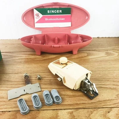 Singer Sewing BUTTONHOLDER ATTACHMENT 1960 No 489500 Or 489510 Pink Case 4 CAMS - Image 1 of 4