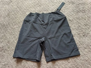 Oner Active pantaloncino donna movimento morbido nero taglia M - Foto 1 di 5