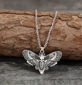 Women's Gothic Moth Necklace Pendent Steam Punk Boho - Picture 1 of 7