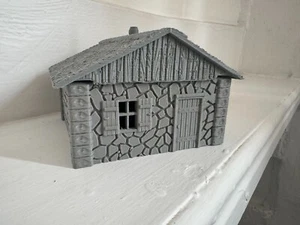 Rural Stone Farmhouse Removable Roof Wargaming Building 28mm - Picture 1 of 6