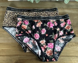 2 PAAR ~ Vintage Victoria’s Secret LG HÖSCHEN SLIPS BLUMEN- & LEOPARDENMUSTER NEU OHNE ETIKETT - Bild 1 von 5