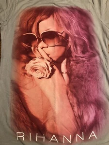 Rihanna T Shirt Loud Tour 2011 Front Print New With Tags Unisex Sizing XL - Picture 1 of 5