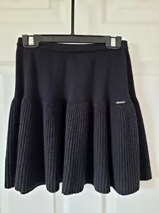 Hugo Boss Girls Skirt size 10y - Picture 1 of 5