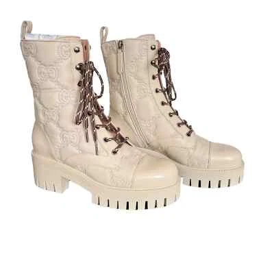 Gucci Mujer Acolchado GG Matelasse Beige Combate Plataforma Bota 718386 Talla 40,5 Foto 1 de 4