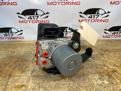 Модуль насоса антиблокировочной системы тормозов 2015 Lexus RC-F ABS RCF от оригинального производителя 3725 - Изображение 1 из 4