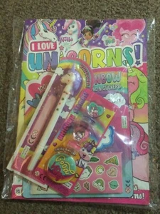 I Love Unicorns! magazine #12 + Pen, notepad & stickers, stamps & badge - Picture 1 of 1