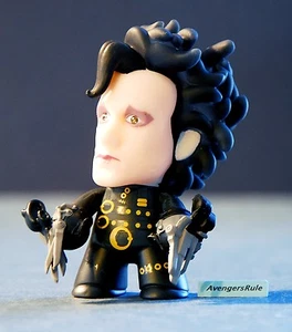 Figuras de vinilo Edward Scissorhands I'm Not Finished Collection Titans cabello grande - Imagen 1 de 1