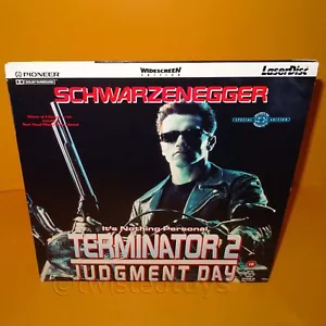 TERMINATOR 2: JUDGEMENT DAY SPECIAL WIDESCREEN EDITION GATEFOLD LASERDISC PAL - Picture 1 of 4