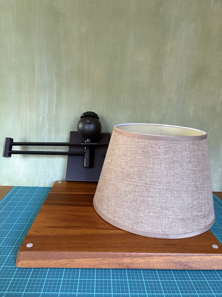 Aplique Elk Home Lanza brazo oscilante acabado bronce envejecido con tono lino beige 10291/1 Foto 1 de 4