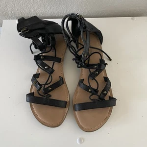 Call It Spring, Women’s Black Ankle Strap Zipper Closure Flat Sandals, Size 7 - Picture 1 of 7