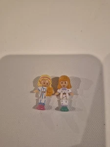 Polly Pocket Bluebird Cozy Cottage Midge Puppen Figuren im Schlafanzug - Vintage 1993 - Bild 1 von 5
