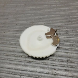 Realistic Lab 450 Turntable Cam Gear - Picture 1 of 2
