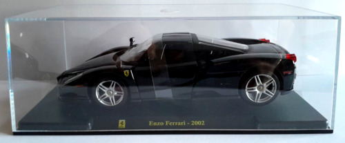 Ferrari - Enzo Ferrari 2002 - Scale 1/24