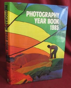 1985 VINTAGE PHOTOGRAPHY YEAR BOOK ALBUM BOOK LUXURY EDITION - Picture 1 of 12