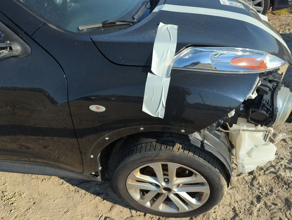 Para-lama de passageiros Nissan Juke N6VGA 2013-2014 - Imagem 1 de 1