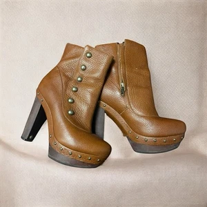 UGG Australia braune Leder High Heel Stiefeletten mit Nieten Stiefel/Booties Größe 5,5 - Bild 1 von 10