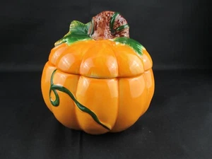 Royal Norfolk Small Pumpkin Shaped Ceramic Cookie / Treat Jar  - Picture 1 of 7