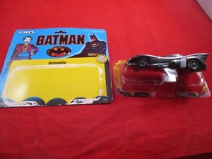 Batman Batmobile 1989 Movie Ertl Die-Cast Metal Toy 1/43 Scale #2575