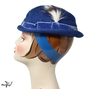 Sombrero estilo bombín azul vintage pluma spray cinta de terciopelo para disfraz - Hey Viv - Imagen 1 de 8