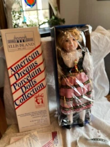 Lida from Czechoslovakia doll.Musical. American Dreams porcelain dolls collecti - Picture 1 of 14
