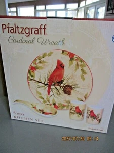 PFALTZGRAFF Christmas Holiday Cardinal 4 piece SPOON REST ,S &P AND TRIVET - Picture 1 of 6