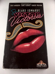 Victor Victoria (VHS) 1982 Julie Andrews, James Garner, Blake Edwards TESTED - Picture 1 of 3
