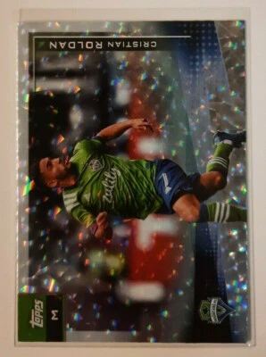 2021 Topps MLS Soccer CRISTIAN ROLDAN Icy White Foil Card #25 Seattle Sounders - Image 1 of 2