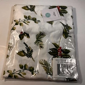 Mantel Martha Stewart Holly Berries oblongo 52"x70” mezcla de algodón Navidad - Imagen 1 de 5