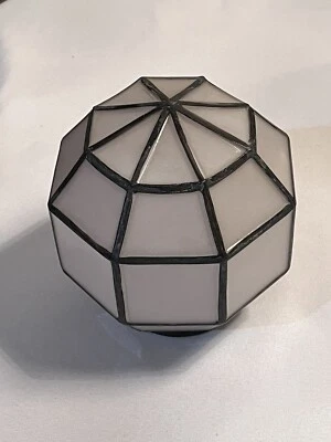 Globo de abajur raro antigo art déco geométrico painel vidro leitoso - Imagem 1 de 4