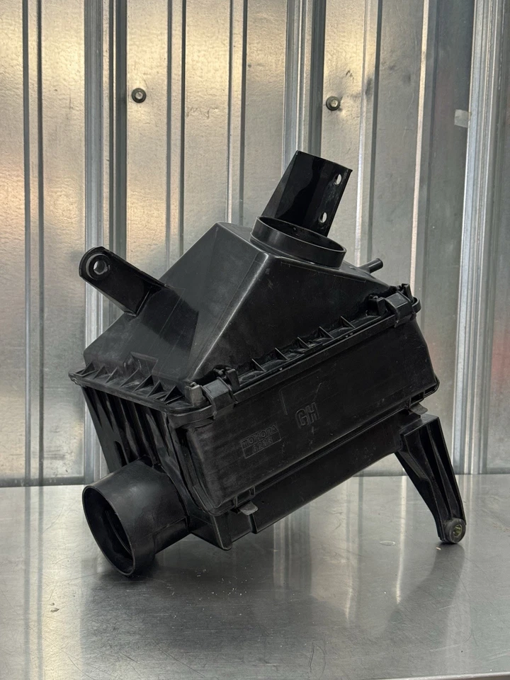 96-98 TOYOTA 4RUNNER TACOMA 3.4L 5VZ AIR BOX AIR CLEANER FILTER BOX Genuine OEM - Image 1 of 4