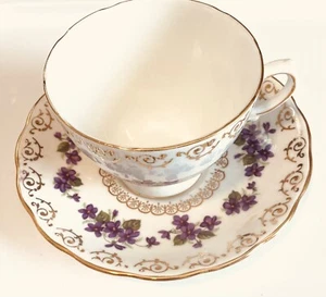 Vintage cup and saucer, English porcelain, 1962, Colclough - Picture 1 of 9