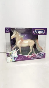 NIB BREYER 97267 Skyler Magical Unicorn - Picture 1 of 8
