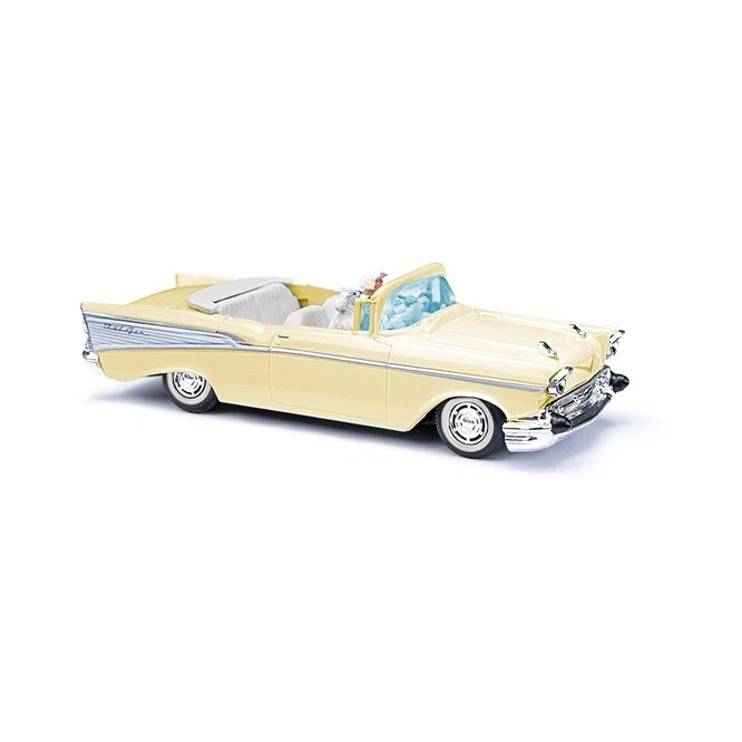 Busch 45060 - H0 - Chevrolet Bel Air Con Figure - Nuovo - Immagine 1 di 1