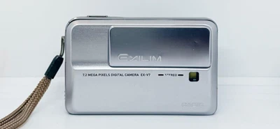 Casio Exilim EX-V7 7.2 MP Compact Digital Camera Silver Language selectable - Image 1 of 4