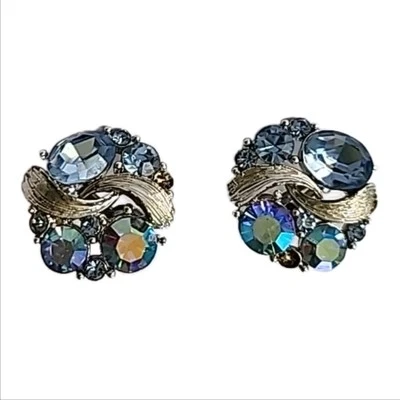 Pendientes Modernistas Lisner Azul AB Cristal Plateado Atornillado De Colección Foto 1 de 4