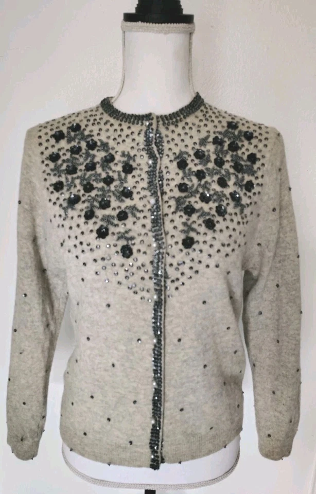 Винтажный 50-х Cardi кардиган свитер блестки бусина цветочный жемчуг кнопка размер XS/S - Изображение 1 из 4