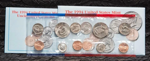 1994 P & D US Mint Uncirculated Coin Set g50 Cover