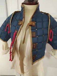 Armadura Acolchada Medieval Gambeson - Larpa Armadura Protectora Cosplay The Witcher - Imagen 1 de 8