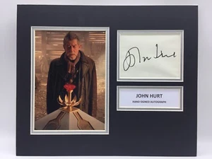 RARE John Hurt Dr Who Hand Signed Photo Display + COA AUTOGRAPH - Picture 1 of 3