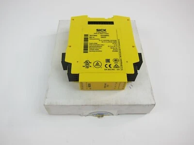 NEW Sick FX3-XTI084002 Safety Controller I/O Module 1044125 FX3XTIO84002 - Image 1 of 4