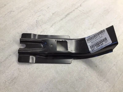 Soporte de radiador para travesaño Jeep Compass Patriot OEM Mopar 5115399AA Foto 1 de 4