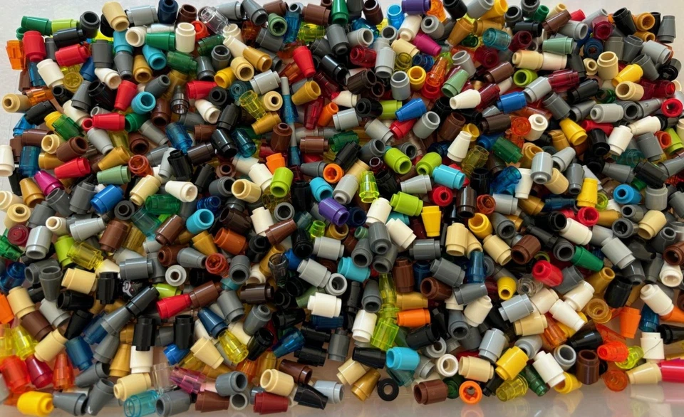 ¡¡ENVÍO GRATIS!! LEGO Lote de 300 PEQUEÑOS CONOS Y LADRILLOS REDONDOS 1x1 Colores Mezclados Foto 1 de 1