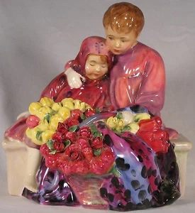 Royal Doulton Flower Seller's Children HN 1342 withdrawn 1993 - Picture 1 of 1