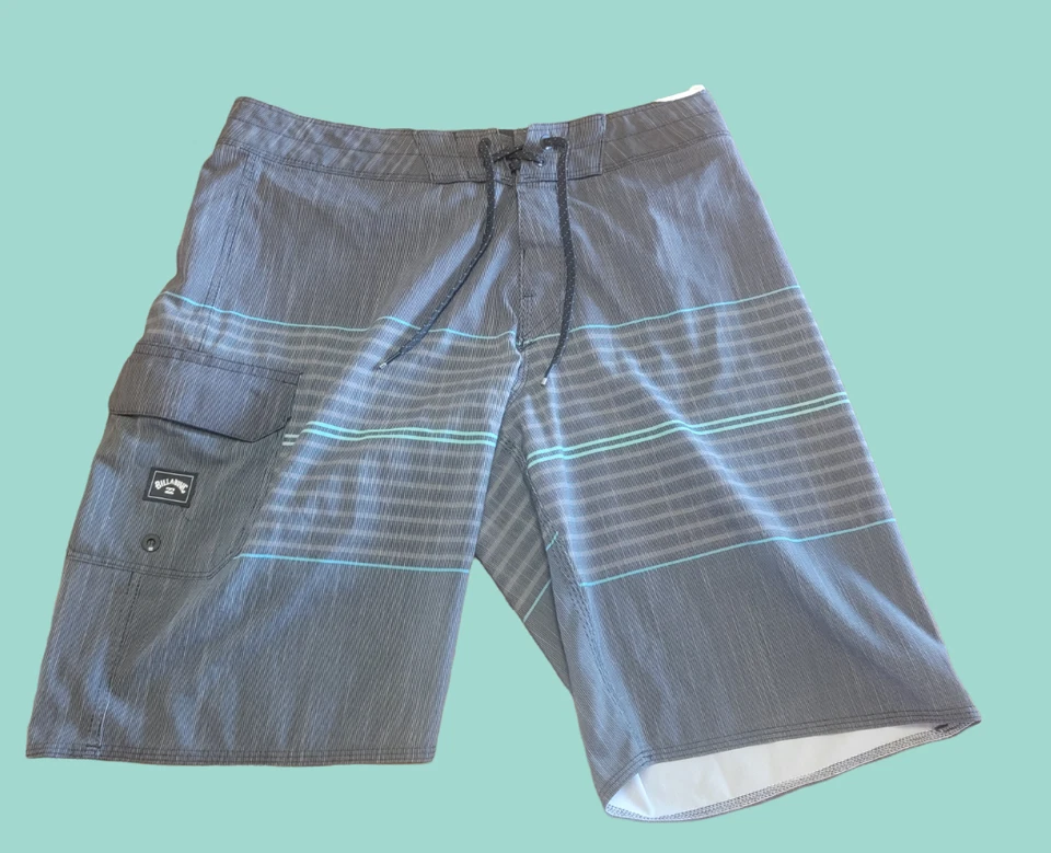 BOARDSHORTS BILLABONG TODO EL DÍA BREZO RAYAS PROFESIONALES RECICLADOR TALLA 30 Foto 1 de 4