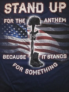 Camiseta Buck Wear Stand Up For The Anthem AZUL NRA Adulto - Imagen 1 de 2